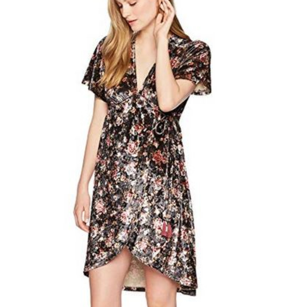 Angie Wrap Tie Dress S